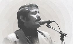 Halk ozanı Aşık Mahzuni Şerif'in türküleri hafızalardaki yerini koruyor