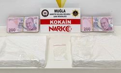 Yolcunun üzerinde 2 kilo kokain yakalandı