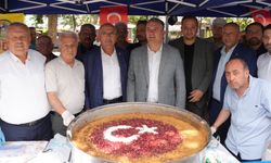 Çubuk'ta muharrem ayı dolayısıyla vatandaşlara aşure ikram edildi