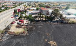 Buğday tarlasında çıkan yangın, akaryakıt istasyonuna sıçramadan söndürüldü