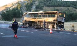Denizli'deki kazada 9 aylık bebeğiyle ölen baba, eşi ve oğlunu kurtarmış