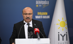 İYİ Parti Genel Başkan Yardımcısı Ulusoy, basın toplantısı düzenledi