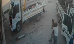 Sanayi sitesindeki tekmeli, yumruklu kavga güvenlik kamerasında