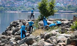 Sapanca Gölü'nde kapsamlı temizlik çalışması gerçekleştirildi