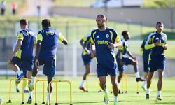 Fenerbahçe: Vedat Muric'in sağ alt adalesinde kısmi yırtık tespit edildi