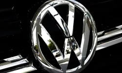 Alman hükümeti Volkswagen’in fabrika kapatma planlarını engellemeyi hedefliyor