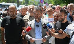 Eskişehir'de özel bir madende çalışan işçiler, alacaklarının ödenmesi talebiyle başkentte eylem yaptı
