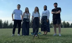 Üniversite öğrencilerinden, yüz tanıma özellikli devriye dronu