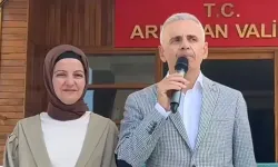 Vali Çiçekli, Ardahan'a veda etti