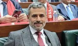 Belediye başkanı bıçaklı saldırı; oğlu arbedede yaralandı