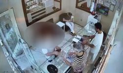 Çalıştığı kuyumcudan 300 tam altın çalan şüpheli kamerada