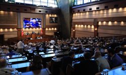 İstanbul'da toplu taşımaya yüzde 10 zam teklifi İBB Meclisi'nde kabul edildi