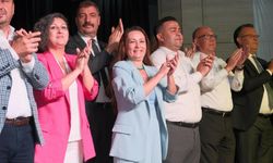Manisa Büyükşehir Belediye Başkanı Dutlulu ile 14 ilçe belediye başkanı, Yeni Parti'ye katıldı