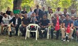 Özgür Özel'den şehit aileleri ile gazilerin oturma eylemine destek