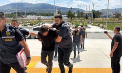 Servis araçları işletmecisine silahlı saldırıya ilişkin 3 gözaltı
