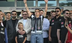 Beşiktaş'ın transfer görüşmelerinde bulunduğu Leandro Trossard, İstanbul'da