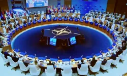 Bakan Güler, NATO Savunma Bakanları için düzenlenen çalışma yemeğine katıldı