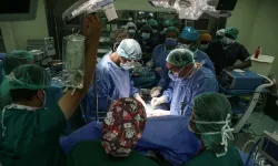 Burkina Fasolu doktorlar, Türk hekimlerin gözetiminde üçüncü seri böbrek nakillerine başladı