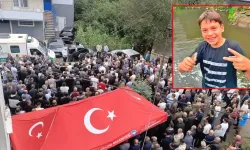 Boğulma tehlikesi geçiren Mehmet Emin, 4 gün sonra hayatını kaybetti