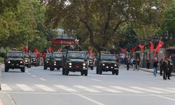 Ankara'da 30 Ağustos korteji
