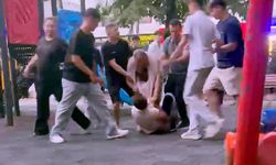 Avcılar’da çocuk parkında yetişkinlerin kavgası kamerada