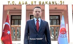 Bakan Gürlek: Şehitlerimizin aziz hatıralarını incitecek hiçbir tasarrufa izin verilmeyecek