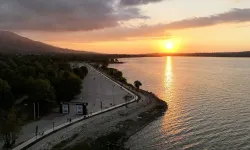 Sapanca Gölü'nün kıyı şeridi yeni görünümüne kavuştu