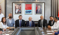 Kılıçdaroğlu, CHP Spor Kurulu Yönetim Kurulu üyeleriyle bir araya geldi