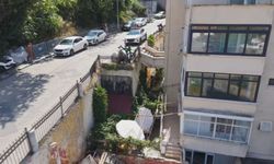 Şile'de üzerinden yol geçen 8 daireli bina havadan görüntülendi