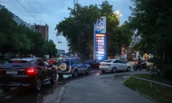 Rus hükümeti, ülkenin bazı bölgelerinde akaryakıt sorunlarının devam ettiğini bildirdi