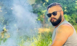 Tartıştığı ortağını başına baltayla vurup, öldürdü