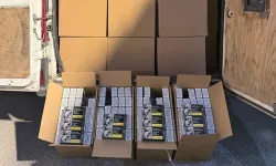 Minibüste 2,6 milyon bandrolsüz boş makaron ele geçirildi