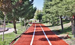 Keçiören’in parklarında yürüyüş yolları yenileniyor