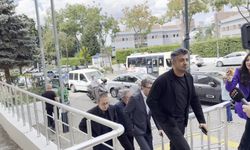 'Kurtlar Vadisi' dizisinin senaristleri ifade vermek için Silivri Adliyesi'ne geldi