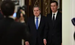 Trump'ın özel temsilcileri Steve Witkoff ve Jared Kushner, Moskova'ya ulaştı