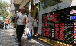 İran'da "Ekonomik Savaş Karargahı" kuruldu