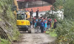 Trabzon'da heyelanda toprak altında kalan kişi hayatını kaybetti