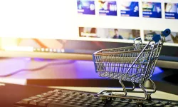 Türkiye'de e-ticaret hacmi 2025 itibarıyla 4,5 trilyon lirayı geçti