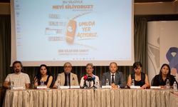 Bin Gönüllüden Biri Sen Ol Derneği'nden 'Bir silgi bir umut projesi'