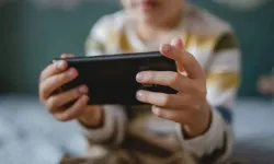 DMM'den 'sosyal medyada yaş düzenlemesi' uyarısı