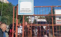 İstanbul'da imam hatip ortaokulunda bir öğrenci 5 öğrenciyi bıçakladı!