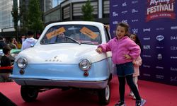 Klasik ve ikonik otomobiller başkentte buluştu