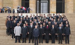 Ümit Özdağ Anıtkabir'i ziyaret etti