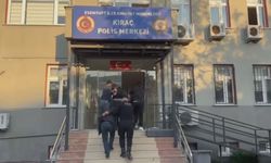 Esenyurt'ta dron destekli uyuşturucu operasyonu: 3 şüpheli tutuklandı