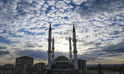 Ankara'da bulutlu hava etkili oldu