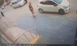 Hafif ticari aracın yayaya çarptığı kaza kamerada