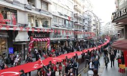 Samsun’da 1919 metrelik bayrakla ‘Cumhuriyet Yürüyüşü’