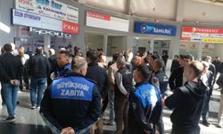 Manisa Otogarı’nda tahliye protestosu; ana giriş kapısı otobüslerle 4 saat ulaşıma kapatıldı