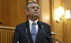 Özgür Özel’den Berna Laçin’e destek: Sonuna kadar arkasındayız