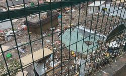Ayazağa'da sel sularının araçları sürüklediği sokak havadan görüntüledi